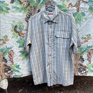 Wrangler Orange and Gray Casual Button Down Shirt Short Sleeves Collar Pocket M